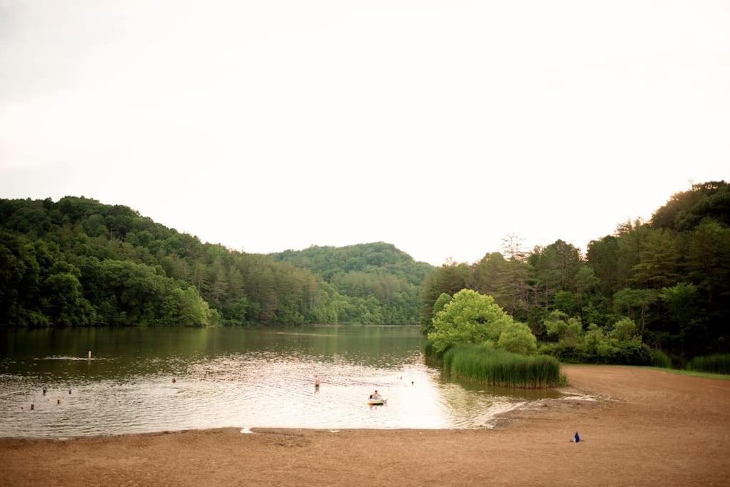 Tiny House Strouds Run Lake Daire Athens Dış mekan fotoğraf